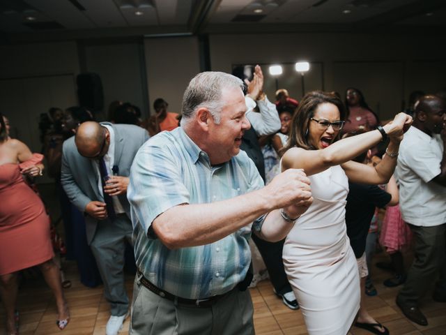 Ra Shaan and Jodi&apos;s Wedding in Des Moines, Iowa 59