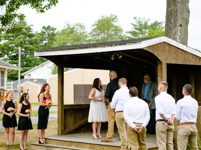 Andrew and Kelly&apos;s Wedding in Topsfield, Massachusetts 16