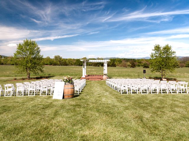 William and Hannah&apos;s Wedding in Harrisonburg, Virginia 11