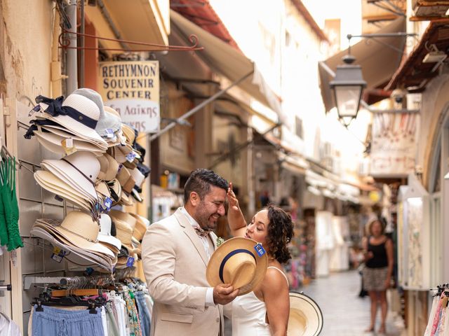 Brandon and Elizabeth&apos;s Wedding in Crete, Greece 4