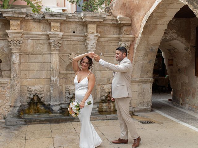 Brandon and Elizabeth&apos;s Wedding in Crete, Greece 15