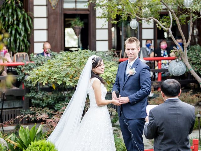 Jason and Rosa&apos;s Wedding in Los Angeles, California 18