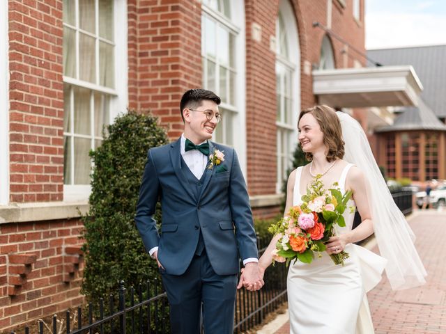 Michael and Daren&apos;s Wedding in Staunton, Virginia 7