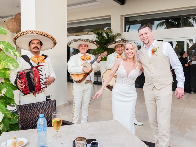 Nick and Katie&apos;s Wedding in Cancun, Mexico 14