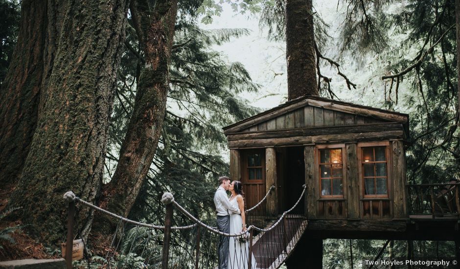Chelsea and Adam's Wedding in Seattle, Washington