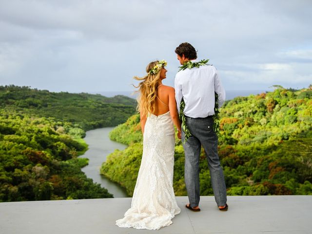 Derek and Christian&apos;s Wedding in Kilauea, Hawaii 40