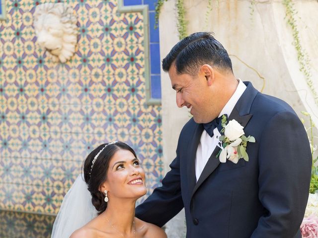 Victor and Vanessa&apos;s Wedding in Santa Ana, California 25