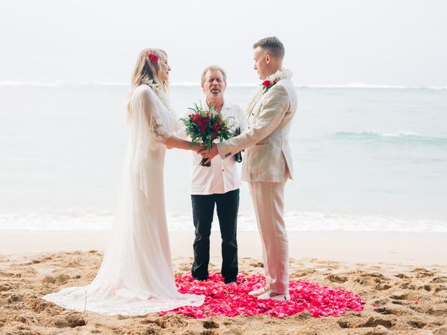 Christopher and Melissa&apos;s Wedding in Honolulu, Hawaii 6