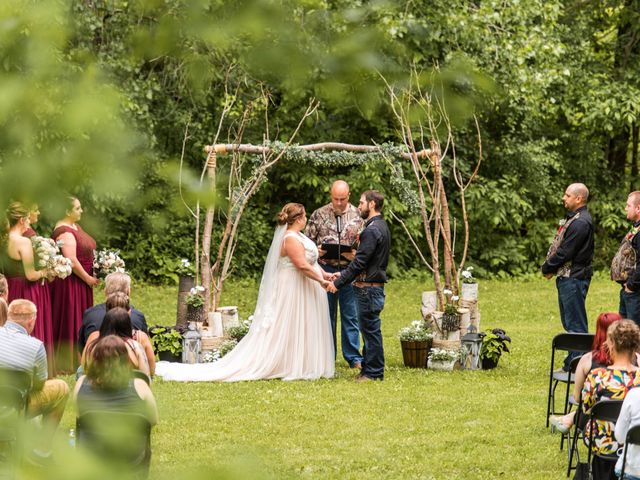 Brandon and Amanda&apos;s Wedding in Appleton, Wisconsin 1