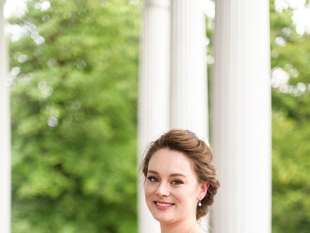 Stephen and Emily&apos;s Wedding in Berryville, Virginia 17
