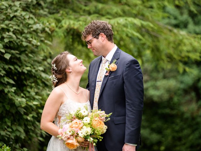 Stephen and Emily&apos;s Wedding in Berryville, Virginia 20