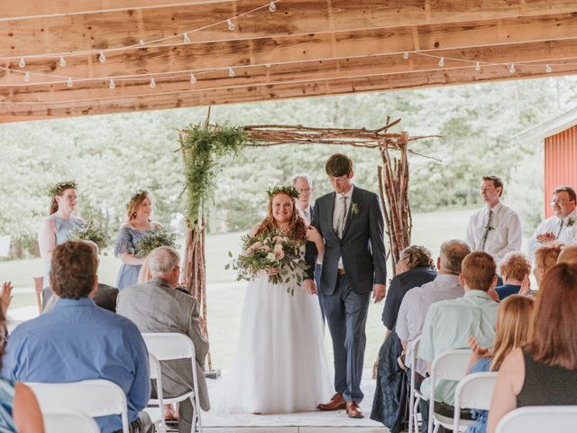 Adam  and Amy 's Wedding in Centerburg, Ohio 22