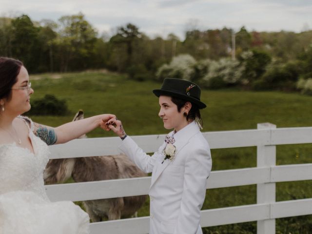 Desirae and Mackenzie&apos;s Wedding in Topsfield, Massachusetts 3