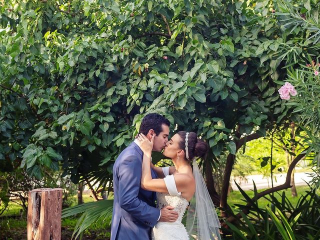 Arturo and Melanie&apos;s Wedding in Cancun, Mexico 24