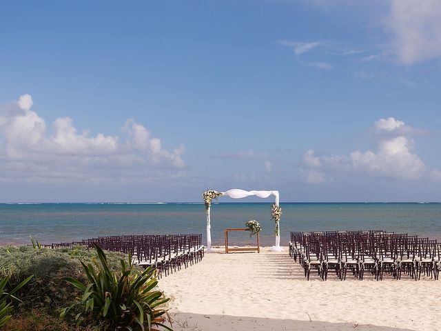 Arturo and Melanie&apos;s Wedding in Cancun, Mexico 37