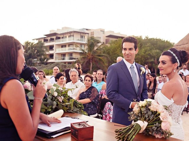 Arturo and Melanie&apos;s Wedding in Cancun, Mexico 43