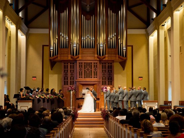 Curtis and Gwenetta&apos;s Wedding in Greenville, South Carolina 11