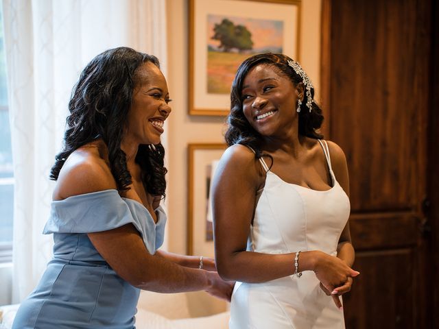 Graham and Tolu&apos;s Wedding in Grapevine, Texas 14
