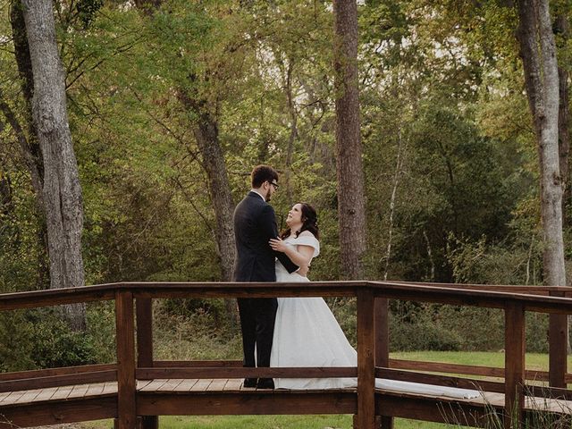 Nic and Britnie&apos;s Wedding in Cypress, Texas 16