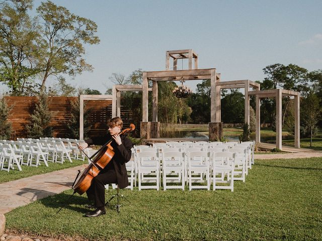 Nic and Britnie&apos;s Wedding in Cypress, Texas 27