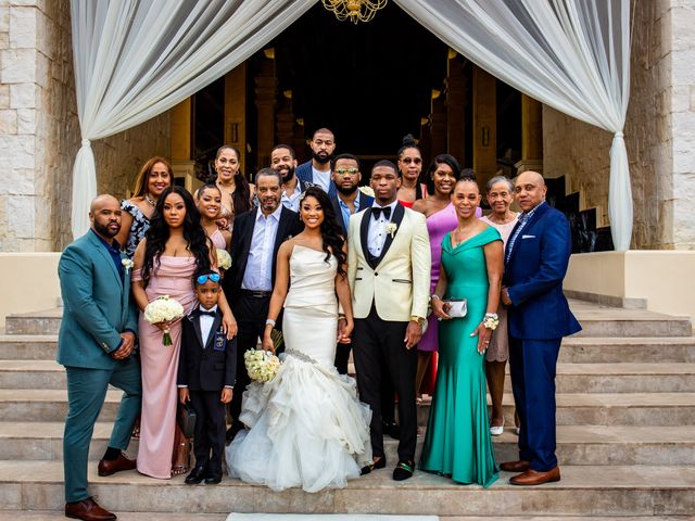 Malik and Breean&apos;s Wedding in Cancun, Mexico 16