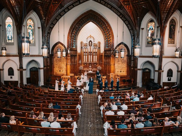 Nic and Kenzie&apos;s Wedding in Pittsburgh, Pennsylvania 9