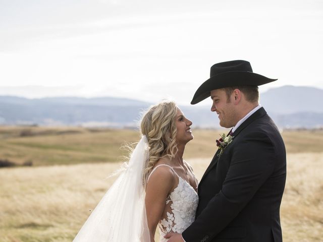 Samuel and Lexy&apos;s Wedding in Spearfish, South Dakota 10