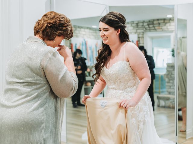 Jackson and Jennifer's Wedding in Manchaca, Texas 15