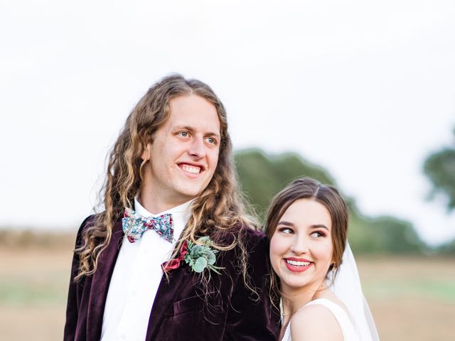 Logan and Hannah&apos;s Wedding in Brenham, Texas 121