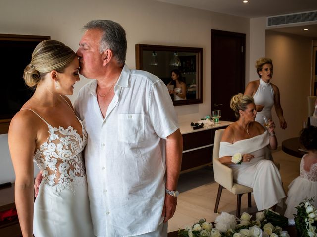 William and Sydney&apos;s Wedding in Cancun, Mexico 5