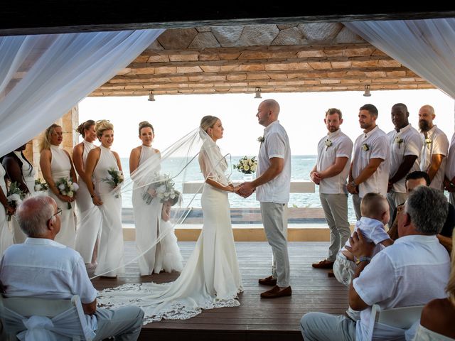 William and Sydney&apos;s Wedding in Cancun, Mexico 16