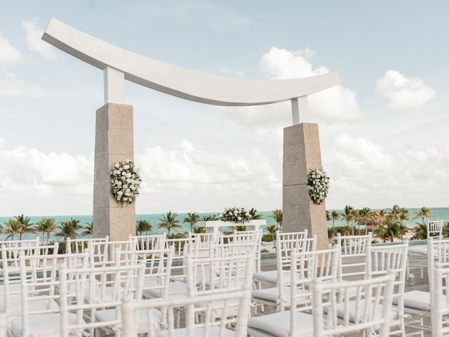 Steve and Collyn&apos;s Wedding in Cancun, Mexico 33
