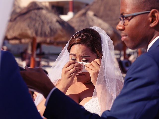 Luis and Natalie&apos;s Wedding in Puerto Morelos, Mexico 33