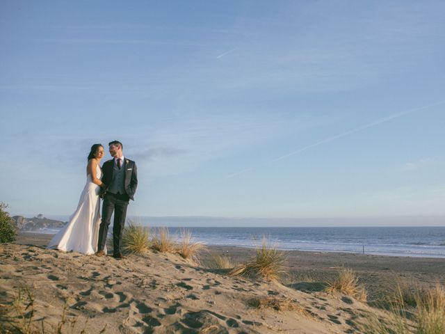 Matt and Ameera&apos;s Wedding in Stinson Beach, California 12