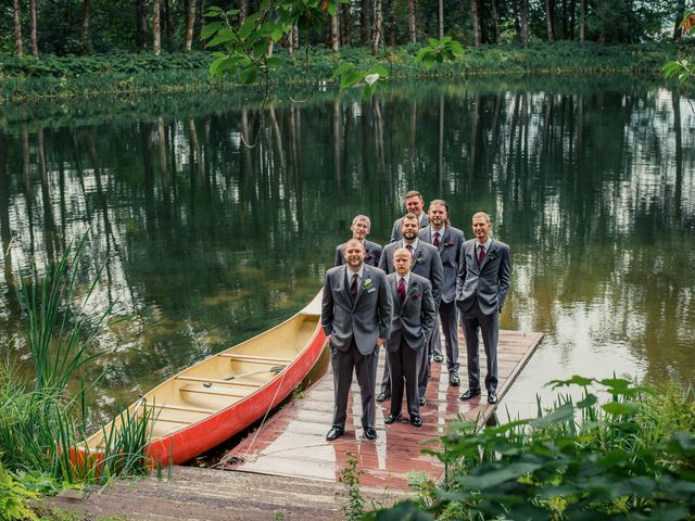 Colin and Kayla&apos;s Wedding in Bridal Veil, Oregon 7