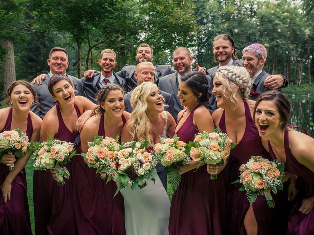 Colin and Kayla&apos;s Wedding in Bridal Veil, Oregon 8