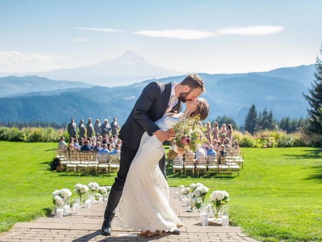 Nick and Karisa&apos;s Wedding in Portland, Oregon 48