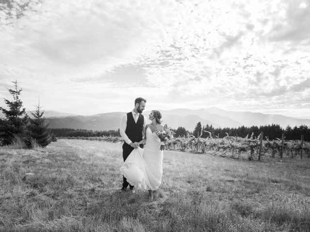 Nick and Karisa&apos;s Wedding in Portland, Oregon 81