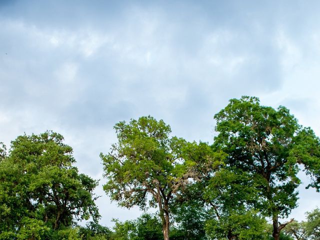 Kaylan and Tony&apos;s Wedding in Spring Branch, Texas 3