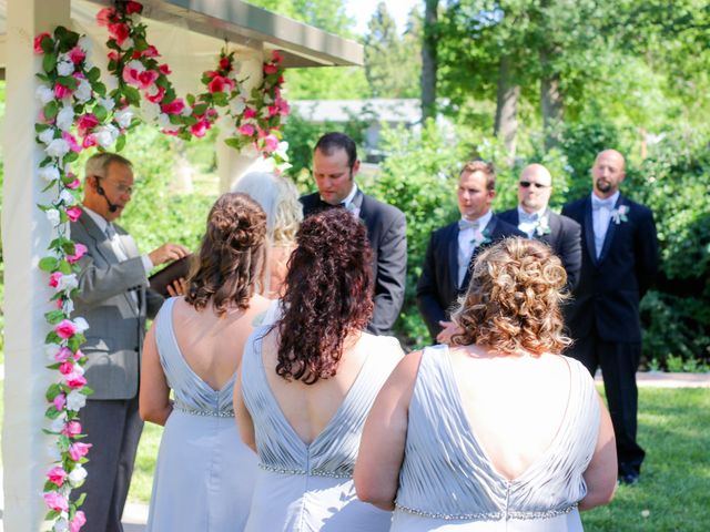 Matthew and Jennifer&apos;s Wedding in Spearfish, South Dakota 15