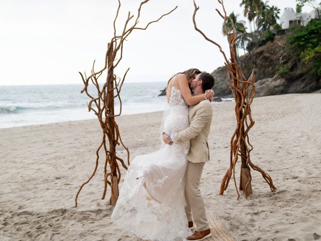 Rachel and Garrett&apos;s Wedding in Puerto Vallarta, Mexico 18