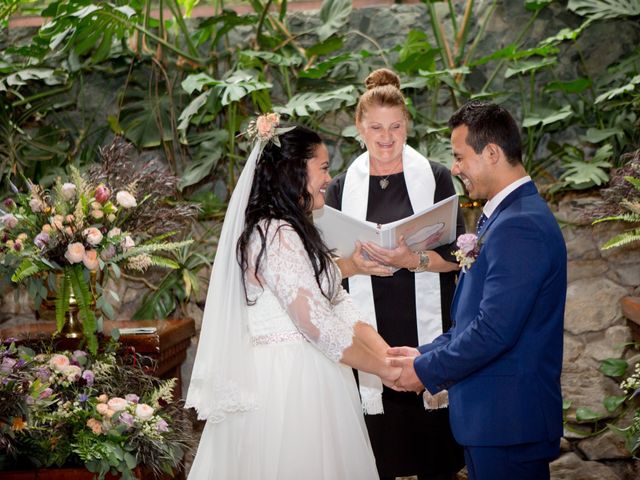 Evier and Jamielou&apos;s Wedding in Capitola, California 23