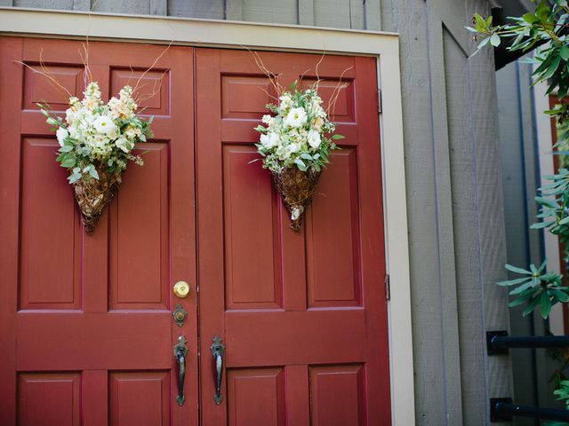 Emily and Robby&apos;s Wedding in Knoxville, Tennessee 7