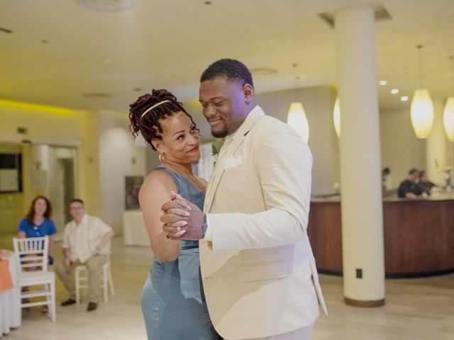 Randle and Caroline's Wedding in Cancun, Mexico 5