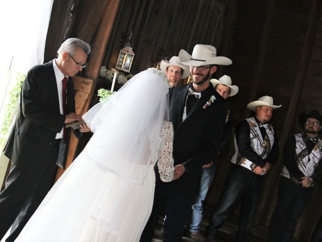 Gene and Jordana&apos;s Wedding in Menomonie, Wisconsin 11