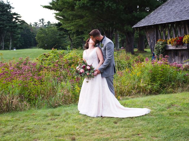 Josh and Sarah&apos;s Wedding in Foster, Rhode Island 5