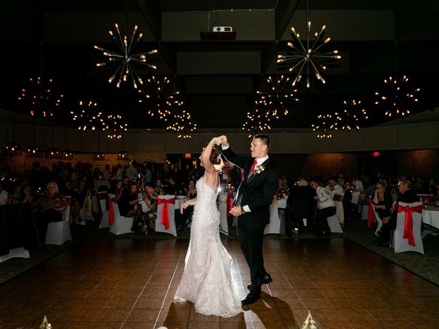 Pawel and Lindsay's Wedding in Sterling Heights, Michigan 20