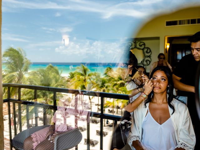 Mike and Gladys&apos;s Wedding in Playa del Carmen, Mexico 16