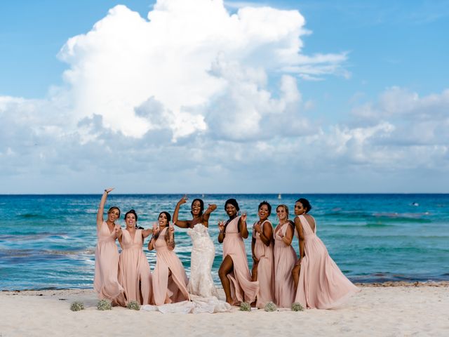 Mike and Gladys&apos;s Wedding in Playa del Carmen, Mexico 39