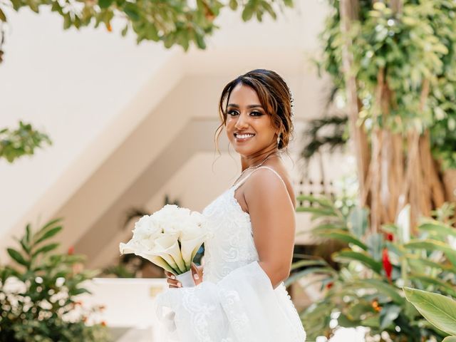 Tomcy and Jasmine&apos;s Wedding in Cancun, Mexico 13